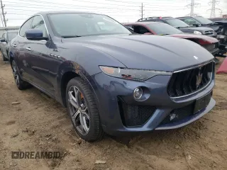 2022 Maserati Levante Modena S with VIN ZN661ZUM3NX400995, listed as a Copart auction lot 41676684 with Not Provided miles. Bid and sale history available at carsss.com. Image 4.