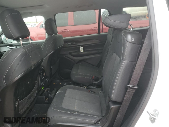 2023 Jeep Grand Cherokee Laredo z VIN 1C4RJKAG9P8799834, wystawiony jako Copart lot #56220165 z przebiegiem 26 236 mil mil oraz Czysty tytuł • Clean title. Historia ofert i sprzedaży dostępna na DreamBid. Obrazek 10.