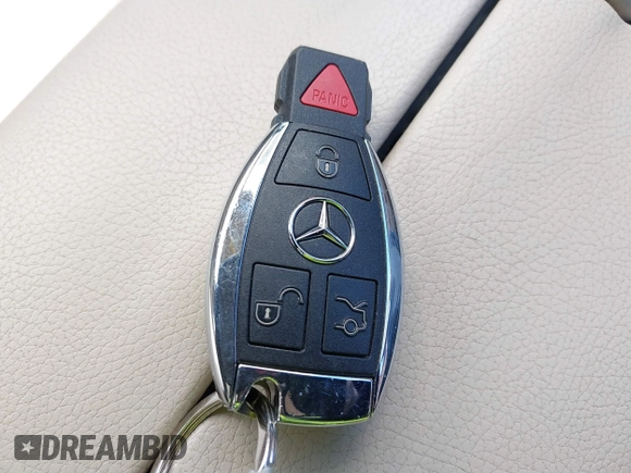 2014 Mercedes-Benz E 350 Luxury with VIN WDDHF8JB0EA906544, listed as a IAAI auction lot 41778146 with 68,564 mi miles and . Bid and sale history available at DreamBid. Image 11.