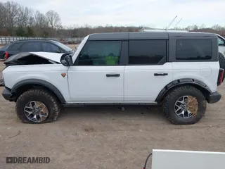 2024 Ford Bronco Badlands with VIN 1FMEE9BP1RLA93737, listed as a IAAI auction lot 41739232 with 6,667 mi miles. Bid and sale history available at carsss.com. Image 14.