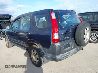 2006 Honda CR-V LX with VIN JHLRD785X6C013465, listed as a IAAI auction lot 41843337 with 237,622 mi miles and . Bid and sale history available at carsss.com. Image 3.