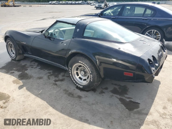 1979 Chevrolet Corvette with VIN 1Z8749S415295, listed as a Copart auction lot 56894185 with 32,006 mi miles and Clean title. Bid and sale history available at DreamBid. Image 2.
