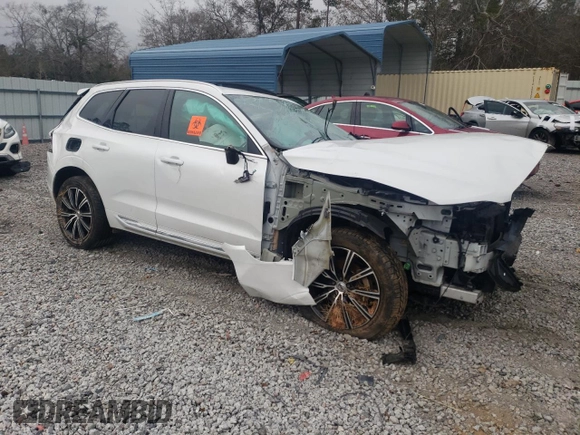 2019 Volvo XC60 Inscription with VIN LYV102RL4KB237691, listed as a Copart auction lot 87033724 with 133,815 mi miles and Salvage title. Bid and sale history available at DreamBid. Image 4.