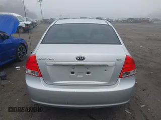 2008 Kia Spectra EX with VIN KNAFE122885522404, listed as a IAAI auction lot 41918687 with 127,060 mi miles. Bid and sale history available at carsss.com. Image 16.