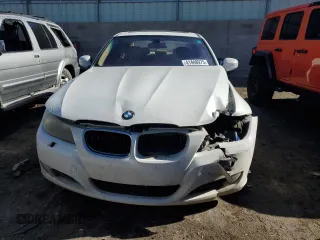 2011 BMW 3 Series 328i xDrive z VIN WBAPK5G54BNN28957, wystawiony jako Copart lot #41448975 z przebiegiem 184 889 mil mil oraz Szkoda całkowita • Salvage title. Historia ofert i sprzedaży dostępna na DreamBid. Obrazek 5.