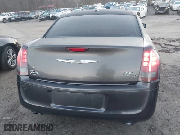 2014 Chrysler 300 S with VIN 2C3CCABG2EH352220, listed as a IAAI auction lot 41796284 with 127,070 mi miles and . Bid and sale history available at DreamBid. Image 16.