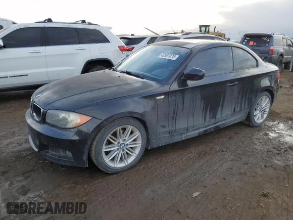 2010 BMW 1 Series 128i with VIN WBAUP9C56AVF46220, listed as a Copart auction lot 42597075 with 186,212 mi miles and Clean Title. Bid and sale history available at DreamBid. Image 1.