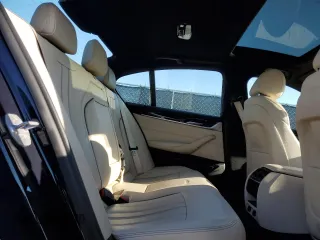 2019 BMW 5 Series 530e xDrive with VIN WBAJB1C51KB376996, listed as a Copart auction lot 52581175 with 42,369 mi miles and Salvage title. Bid and sale history available at DreamBid. Image 10.