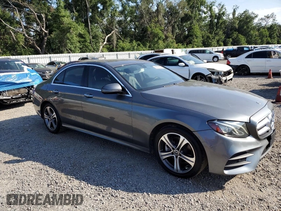 2018 Mercedes-Benz E 300 z VIN WDDZF4KB2JA340263, wystawiony jako Copart lot #58366155 z przebiegiem 91 480 mil mil oraz Czysty tytuł • Clean title. Historia ofert i sprzedaży dostępna na DreamBid. Obrazek 4.