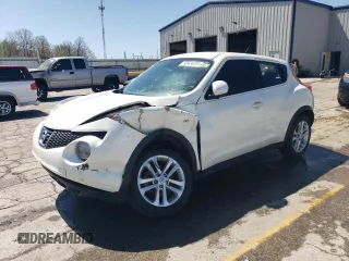 2014 Nissan Juke SV with VIN JN8AF5MV2ET482003, listed as a Copart auction lot 53624285 with 170,125 mi miles and Salvage title. Bid and sale history available at DreamBid. Image 1.