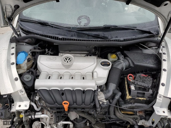 2009 Volkswagen New Beetle Convertible Blush with VIN 3VWSF31Y59M411916, listed as a Copart auction lot 72229324 with 69,842 mi miles and Salvage Title. Bid and sale history available at carsss.com. Image 12.