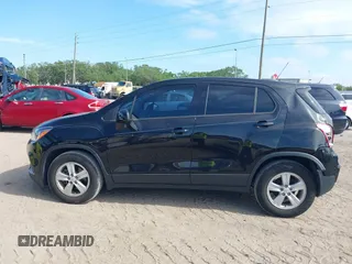 2020 Chevrolet Trax LS with VIN KL7CJKSB7LB086840, listed as a IAAI auction lot 41911240 with 36,894 mi miles. Bid and sale history available at carsss.com. Image 14.