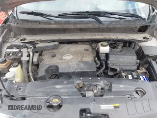 2014 Nissan Pathfinder SV with VIN 5N1AR2MM7EC630151, listed as a IAAI auction lot 42118516 with 165,431 mi miles. Bid and sale history available at carsss.com. Image 10.