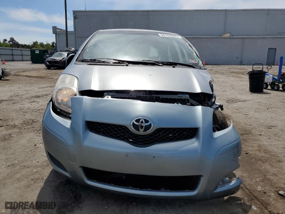2009 Toyota Yaris with VIN JTDJT903095261798, listed as a Copart auction lot 54152805 with 138,246 mi miles and Clean Title. Bid and sale history available at carsss.com. Image 5.