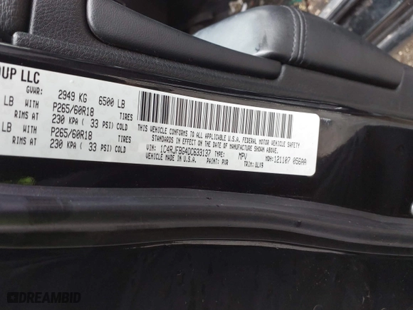 2013 Jeep Grand Cherokee Limited with VIN 1C4RJFBG4DC633137, listed as a IAAI auction lot 41235064 with 163,820 mi miles. Bid and sale history available at carsss.com. Image 9.