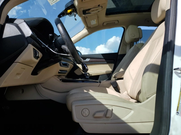 2021 Audi Q5 Premium Plus z VIN WA1BAAFY1M2041783, wystawiony jako Copart lot #48196285 z przebiegiem Nie podano mil oraz Szkoda całkowita • Salvage title. Historia ofert i sprzedaży dostępna na DreamBid. Obrazek 7.