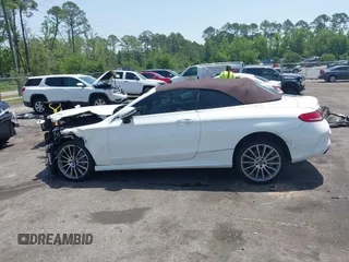 2018 Mercedes-Benz C 300 with VIN WDDWK4KB4JF618940, listed as a IAAI auction lot 42264717 with 77,963 mi miles and . Bid and sale history available at DreamBid. Image 14.