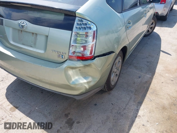 2008 Toyota Prius with VIN JTDKB20U487729042, listed as a IAAI auction lot 42090467 with 262,428 mi miles. Bid and sale history available at carsss.com. Image 6.