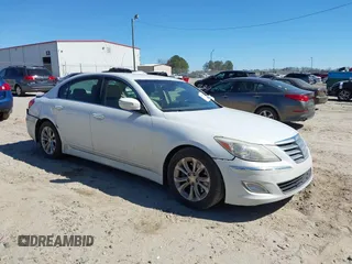 2012 Hyundai Genesis 3.8L z VIN KMHGC4DD1CU158141, wystawiony jako IAAI lot #41701051 z przebiegiem 189 981 mil mil oraz . Historia ofert i sprzedaży dostępna na DreamBid. Obrazek 1.