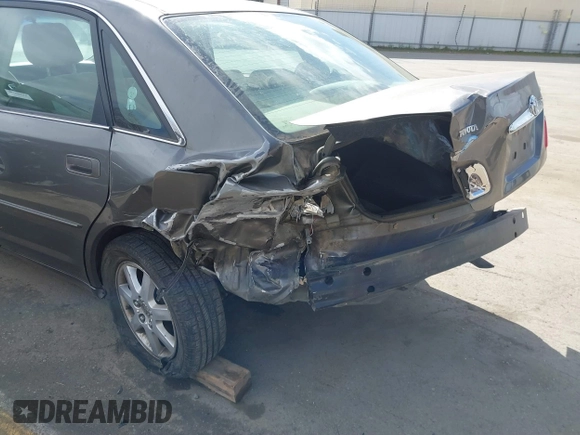 2004 Toyota Avalon XL with VIN 4T1BF28B04U365099, listed as a IAAI auction lot 41500378 with 208,797 mi miles and . Bid and sale history available at DreamBid. Image 6.