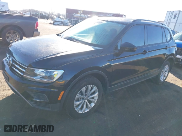 2018 Volkswagen Tiguan S with VIN 3VV0B7AX9JM209722, listed as a IAAI auction lot 41610749 with 44,593 mi miles and . Bid and sale history available at DreamBid. Image 17.