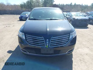 2019 Lincoln MKT with VIN 2LMHJ5NK2KBL03273, listed as a IAAI auction lot 42071546 with 255,186 mi miles and . Bid and sale history available at DreamBid. Image 12.