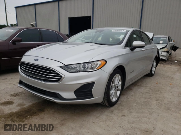 2019 Ford Fusion Hybrid SE with VIN 3FA6P0LU9KR204633, listed as a Copart auction lot 49900503 with 87,709 mi miles. Bid and sale history available at carsss.com. Image 1.