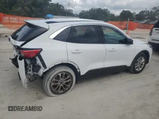 2022 Ford Escape SE z VIN 1FMCU0G69NUC00950, wystawiony jako Copart lot #63772175 z przebiegiem 49 071 mil mil oraz Nie do naprawy • Non repairable. Historia ofert i sprzedaży dostępna na DreamBid. Obrazek 3.