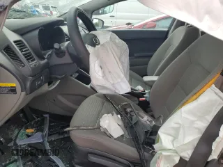 2016 Kia Forte LX z VIN KNAFX4A65G5454433, wystawiony jako Copart lot #56717305 z przebiegiem Nie podano mil oraz Czysty tytuł • Clean title. Historia ofert i sprzedaży dostępna na DreamBid. Obrazek 7.