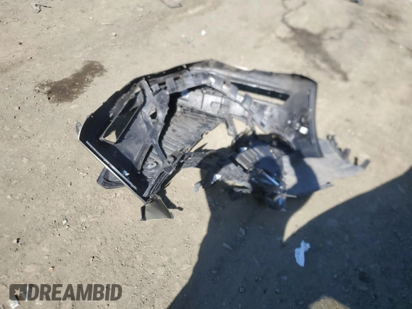 2013 Mercedes-Benz E 350 z VIN WDDKK5KF0DF192434, wystawiony jako Copart lot #49208725 z przebiegiem 91 072 mil mil oraz Szkoda całkowita • Salvage title. Historia ofert i sprzedaży dostępna na DreamBid. Obrazek 12.