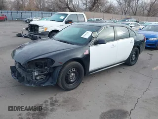 2016 Chevrolet Impala Limited Police Police with VIN 2G1WD5E30G1102940, listed as a IAAI auction lot 41601158 with 95,638 mi miles. Bid and sale history available at carsss.com. Image 2.