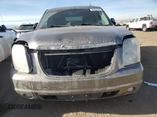2011 GMC Yukon SLE with VIN 1GKS2AE0XBR381263, listed as a Copart auction lot 86322264 with 124,145 mi miles and Salvage Title. Bid and sale history available at carsss.com. Image 5.