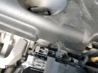2021 Toyota RAV4 XLE Premium z VIN 2T3A1RFV1MC204169, wystawiony jako Copart lot #68433765 z przebiegiem 72 163 mil mil oraz Szkoda całkowita • Salvage title. Historia ofert i sprzedaży dostępna na DreamBid. Obrazek 14.