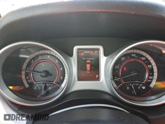 2014 Dodge Journey SXT with VIN 3C4PDCBG5ET126590, listed as a Copart auction lot 54770335 with 126,950 mi miles and Salvage Title. Bid and sale history available at DreamBid. Image 9.