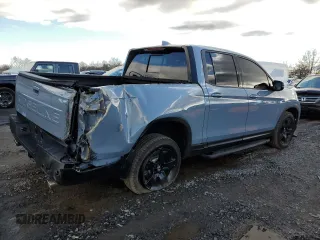 2024 Honda Ridgeline Black Edition with VIN 5FPYK3F84RB012962, listed as a Copart auction lot 84956794 with 5,092 mi miles and Salvage title. Bid and sale history available at DreamBid. Image 3.