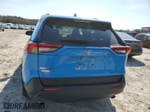 2020 Toyota RAV4 XLE with VIN JTMP1RFV9LD051383, listed as a Copart auction lot 48625755 with 16,715 mi miles and Salvage Title. Bid and sale history available at carsss.com. Image 6.