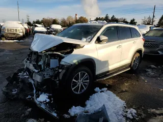 2019 Toyota Highlander SE with VIN 5TDJZRFH3KS943706, listed as a Copart auction lot 79907224 with 62,596 mi miles and Salvage Title. Bid and sale history available at carsss.com. Image 1.