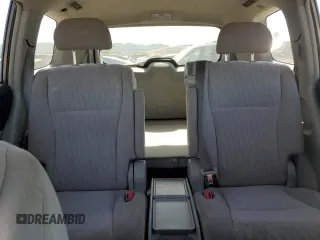 2008 Toyota Highlander z VIN JTEEW41A082015077, wystawiony jako Copart lot #56251945 z przebiegiem 228 715 mil mil oraz Szkoda całkowita • Salvage title. Historia ofert i sprzedaży dostępna na DreamBid. Obrazek 10.
