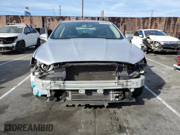 2018 Ford Fusion Titanium with VIN 3FA6P0SU1JR110309, listed as a Copart auction lot 41817295 with 90,525 mi miles and Salvage Title. Bid and sale history available at carsss.com. Image 5.