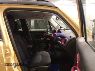 2017 Jeep Renegade Trailhawk с VIN ZACCJBCB5HPE55998, выставлен на аукционе IAAI как лот 41096925 с пробегом 99 103 миль миль и . История ставок и продаж доступна на DreamBid. Изображение 5.