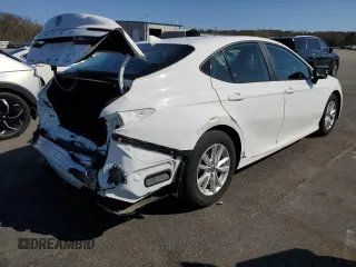 2025 Toyota Camry LE with VIN 4T1DAACKXSU526046, listed as a Copart auction lot 54517705 with 20,721 mi miles and Clean Title. Bid and sale history available at DreamBid. Image 3.