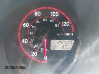 2004 Pontiac Vibe с VIN 5Y2SL62884Z418989, выставлен на аукционе IAAI как лот 42725325 с пробегом 240 427 миль миль и . История ставок и продаж доступна на DreamBid. Изображение 7.