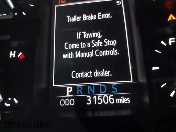 2018 Toyota Tundra 2WD SR5 with VIN 5TFGY5F14JX239984, listed as a IAAI auction lot 41948639 with 31,506 mi miles. Bid and sale history available at carsss.com. Image 15.
