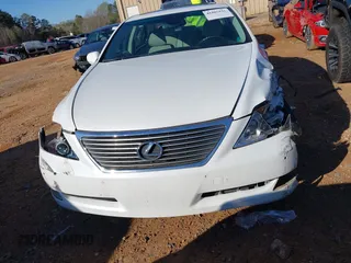 2007 Lexus LS 460 L z VIN JTHGL46F475020286, wystawiony jako IAAI lot #41865821 z przebiegiem Nie podano mil oraz . Historia ofert i sprzedaży dostępna na DreamBid. Obrazek 6.