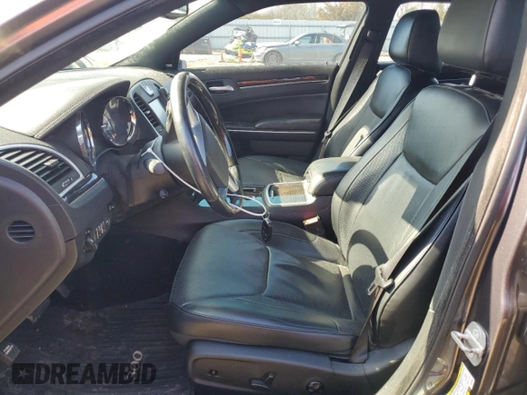 2014 Chrysler 300 C with VIN 2C3CCAKT4EH233601, listed as a Copart auction lot 45652865 with 84,550 mi miles and Salvage Title. Bid and sale history available at carsss.com. Image 7.