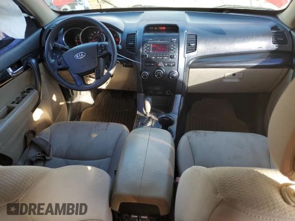 2011 Kia Sorento LX with VIN 5XYKT4A23BG083170, listed as a Copart auction lot 44456045 with 197,621 mi miles and Clean Title. Bid and sale history available at carsss.com. Image 8.