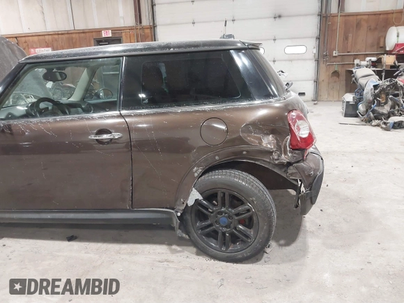 2012 MINI Hardtop with VIN WMWSU3C53CT260043, listed as a IAAI auction lot 41650247 with 180,711 mi miles and . Bid and sale history available at DreamBid. Image 6.