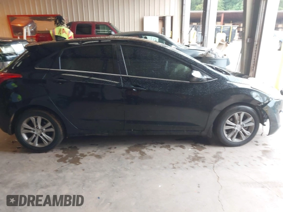 2013 Hyundai Elantra z VIN KMHD35LE7DU053088, wystawiony jako IAAI lot #42370655 z przebiegiem 151 015 mil mil oraz . Historia ofert i sprzedaży dostępna na DreamBid. Obrazek 14.