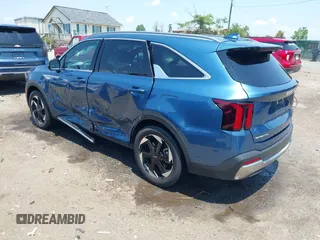 2025 Kia Sorento SX Prestige with VIN KNDRKDJG9S5296517, listed as a IAAI auction lot 42683892 with 17,116 mi miles and . Bid and sale history available at DreamBid. Image 3.
