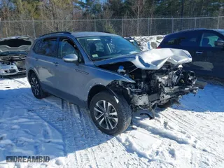 2024 Volkswagen Tiguan S with VIN 3VVFB7AX0RM185378, listed as a IAAI auction lot 41330759 with 2,534 mi miles. Bid and sale history available at carsss.com. Image 1.